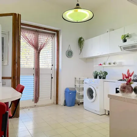 Bologna - Baia Apartman Gallipoli